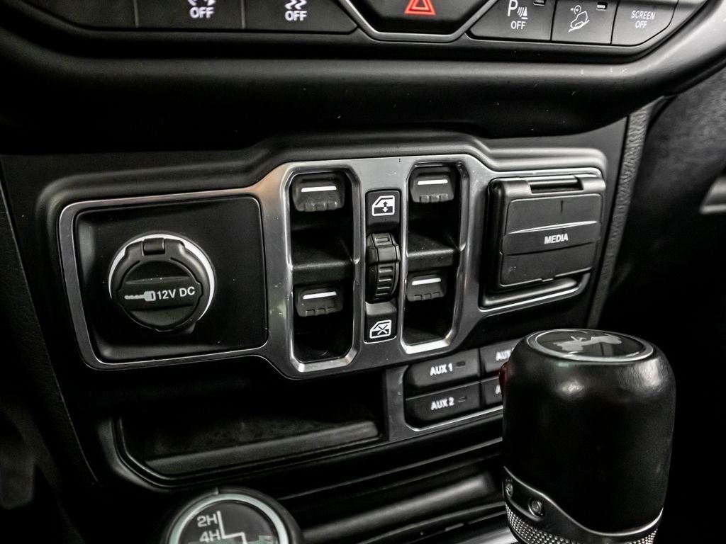 2020 Jeep Wrangler Unlimited Sahara Altitude