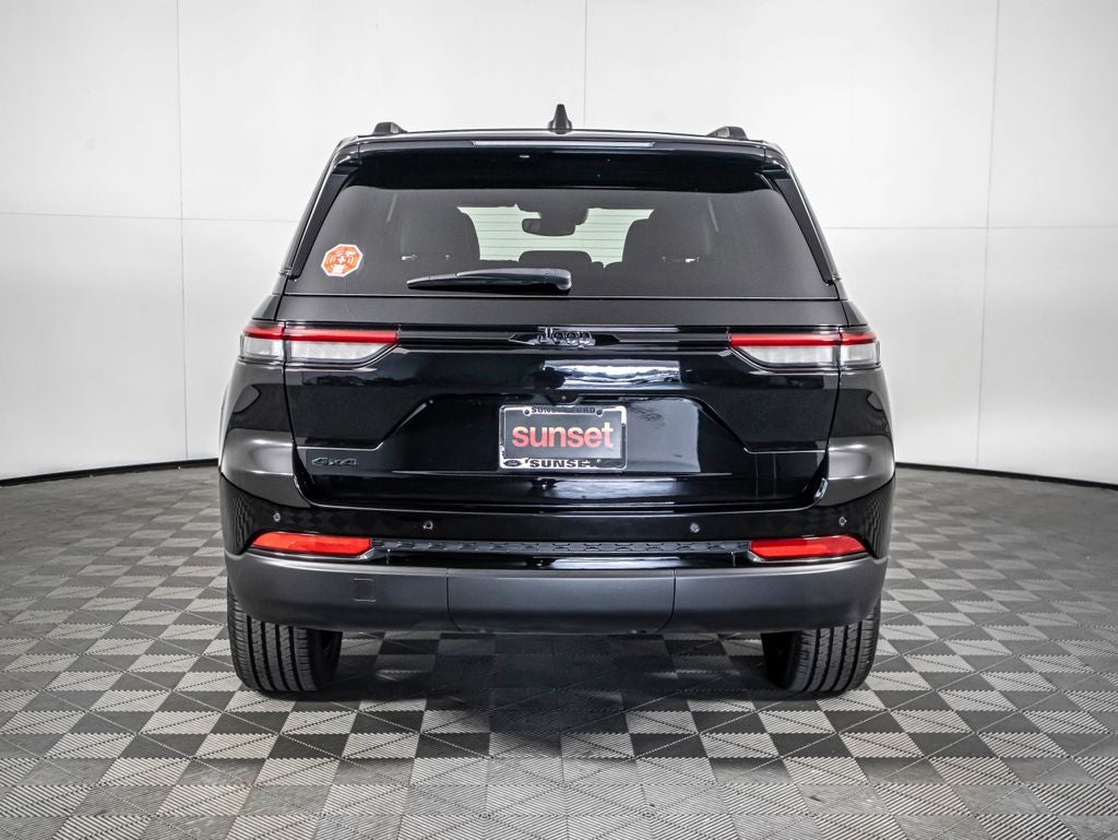 2023 Jeep Grand Cherokee Altitude X