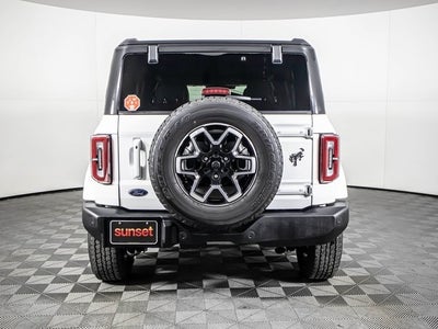 2025 Ford Bronco Outer Banks