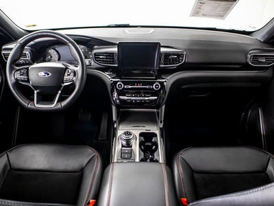 2024 Ford Explorer ST-Line