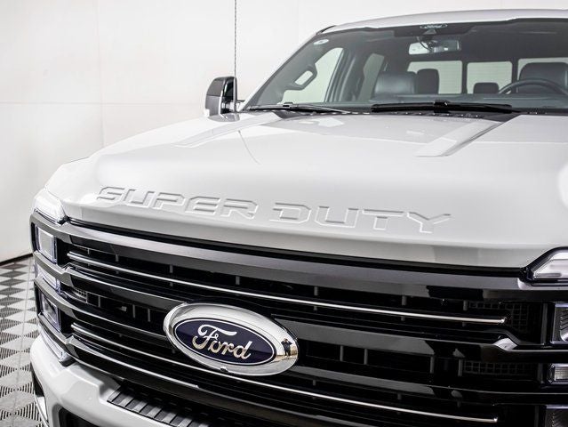 2026 Ford F-350 SD Platinum