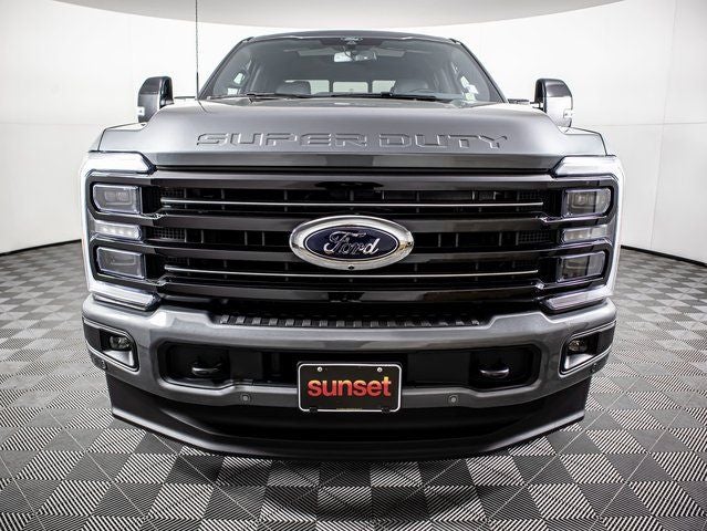 2025 Ford F-350 SD Platinum