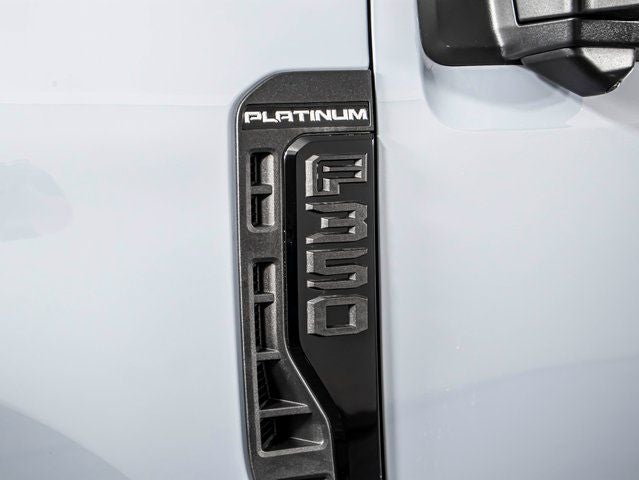 2026 Ford F-350 SD Platinum