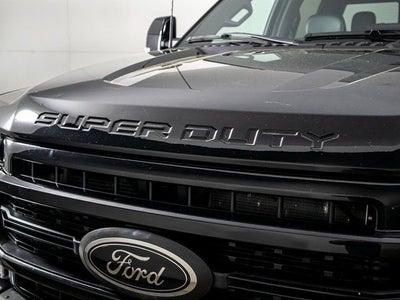 2022 Ford F-350 SD Lariat
