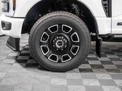 2025 Ford F-350 SD Platinum
