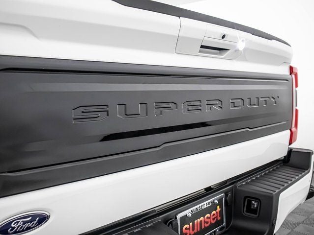 2025 Ford F-350 SD Platinum