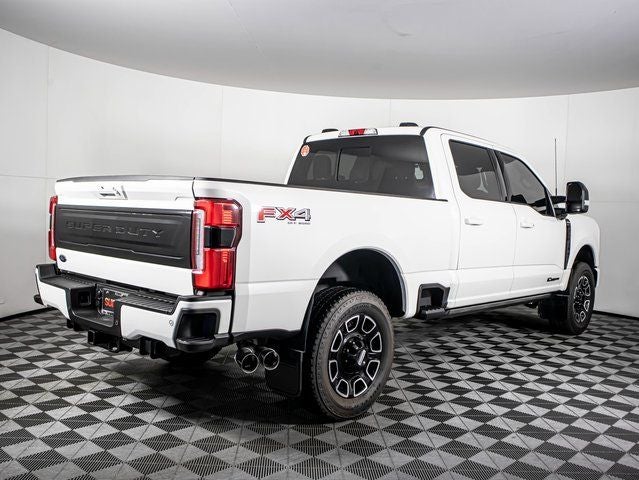 2025 Ford F-350 SD Platinum