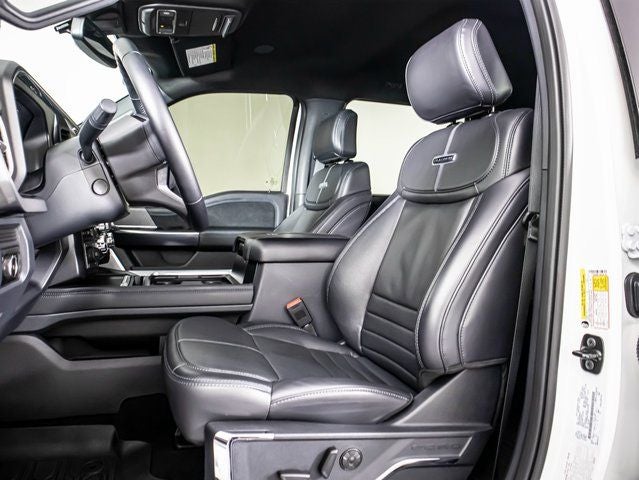 2025 Ford F-350 SD Platinum