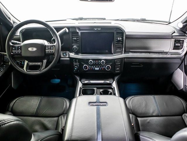 2025 Ford F-350 SD Platinum