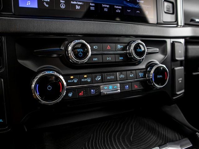 2025 Ford F-450 SD Platinum