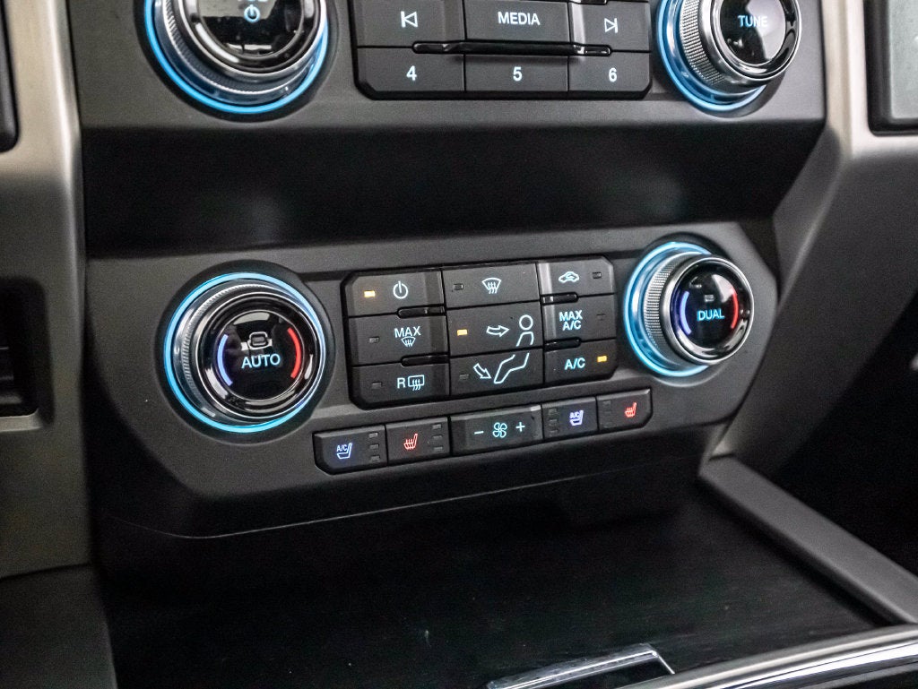 2019 Ford F-450 SD Platinum