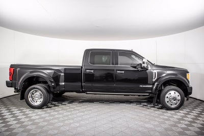 2019 Ford F-450 SD Platinum