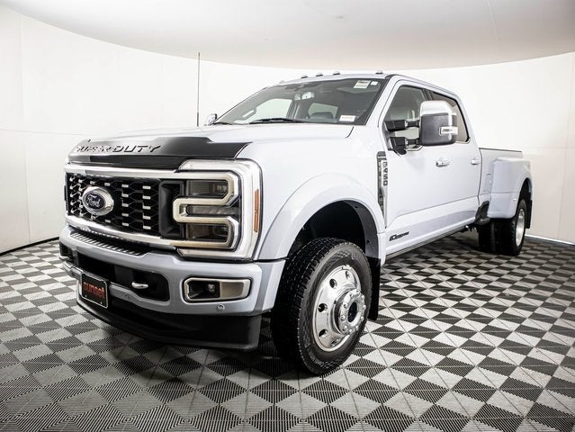 2024 Ford F-450 SD Platinum