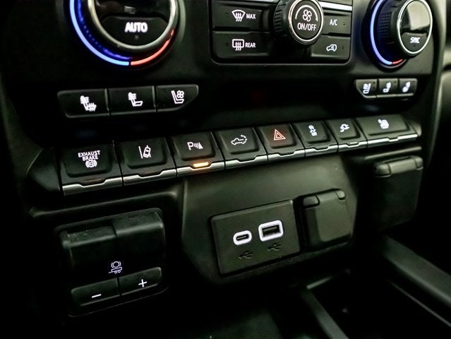 2023 Chevrolet Silverado 3500HD High Country