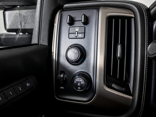 2019 GMC Sierra 3500HD Denali