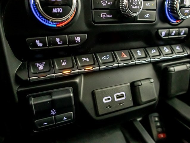 2023 GMC Sierra 3500HD AT4