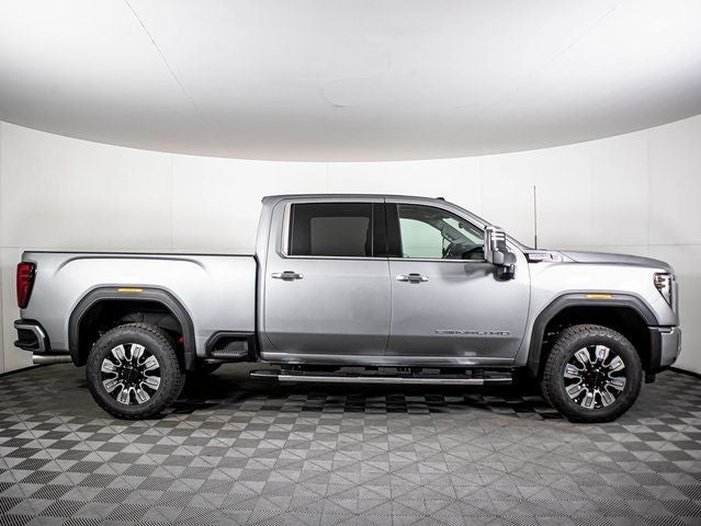 2025 GMC Sierra 3500HD Denali