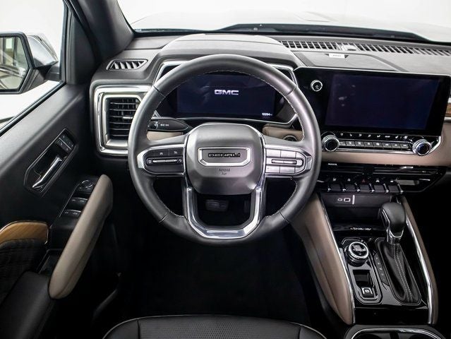 2024 GMC Canyon Denali