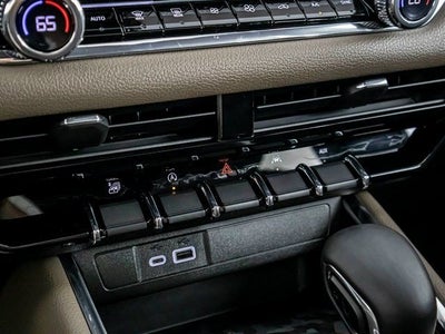 2024 GMC Canyon Denali