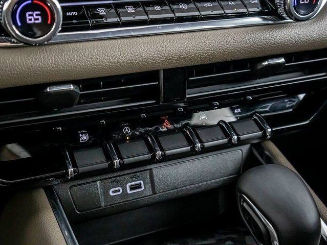 2024 GMC Canyon Denali