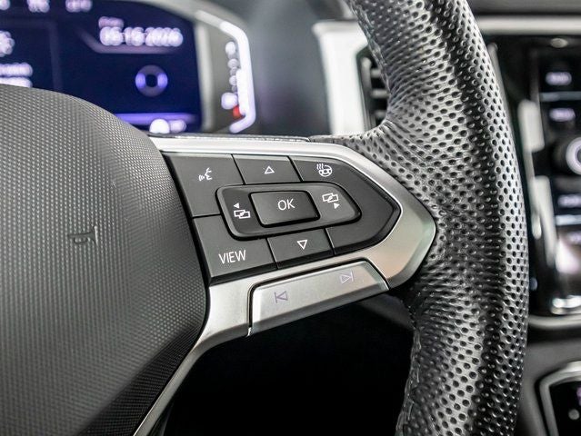 2022 Volkswagen Atlas Cross Sport 3.6L V6 SEL R-Line