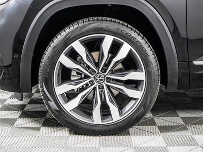 2023 Volkswagen Atlas Cross Sport 3.6L V6 SEL Premium R-Line
