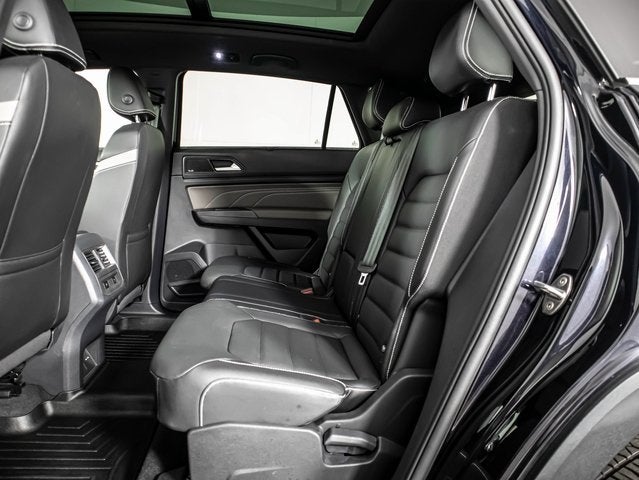 2023 Volkswagen Atlas Cross Sport 3.6L V6 SEL Premium R-Line