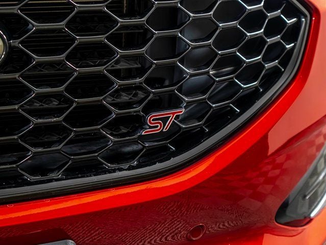2020 Ford Edge ST