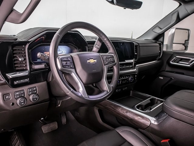 2024 Chevrolet Silverado 3500HD LTZ