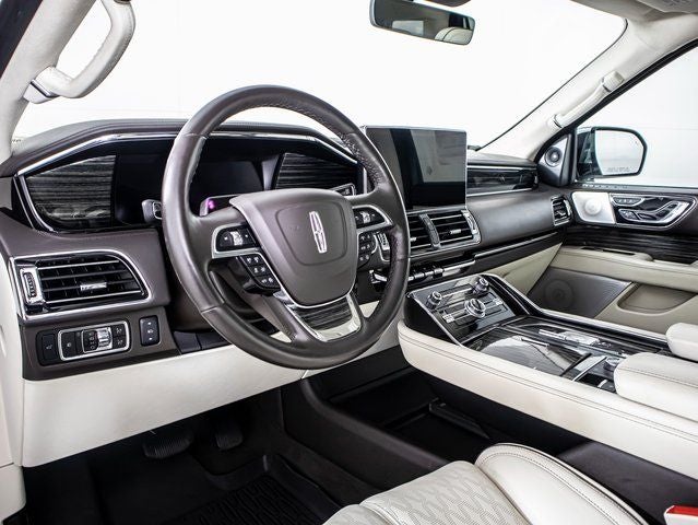 2023 Lincoln Navigator L Black Label