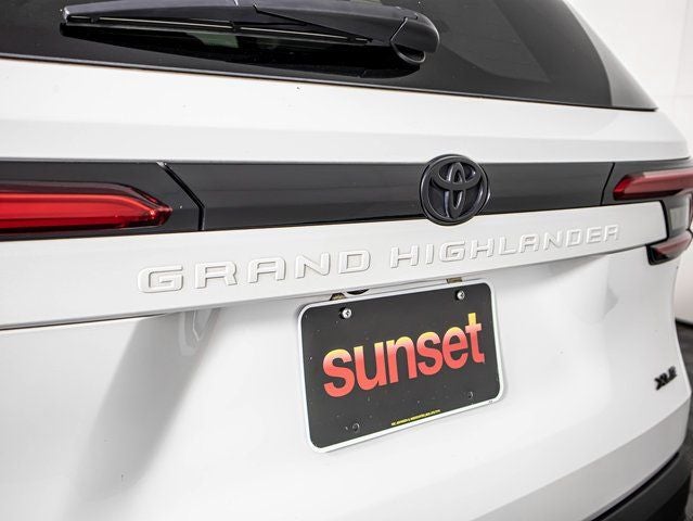 2024 Toyota Grand Highlander XLE