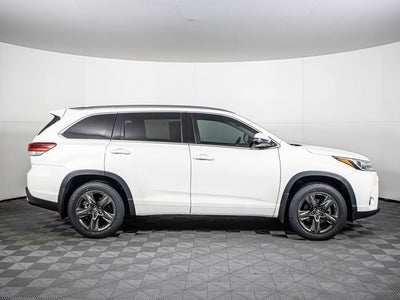 2017 Toyota Highlander Limited Platinum