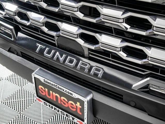 2025 Toyota Tundra Hybrid Platinum