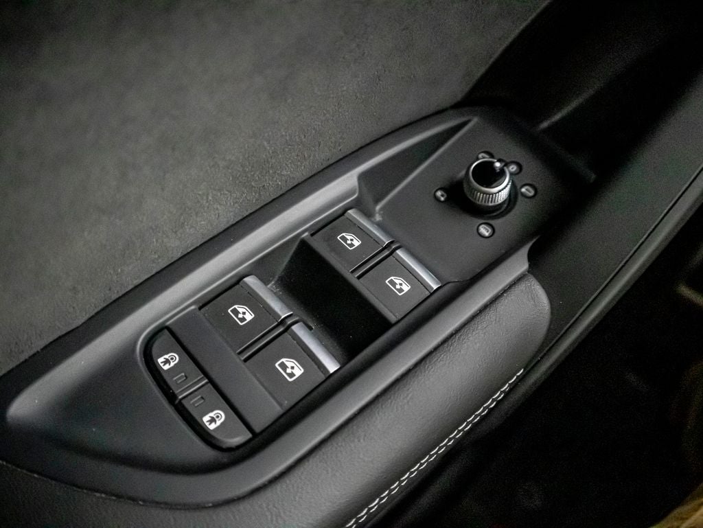 2022 Audi SQ5 Prestige quattro