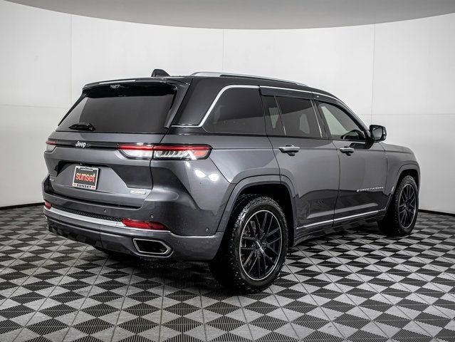 2023 Jeep Grand Cherokee Summit Reserve