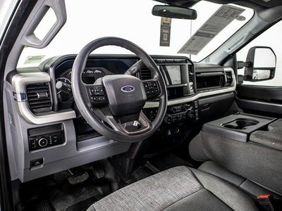 2024 Ford Super Duty F-350 SRW XLT
