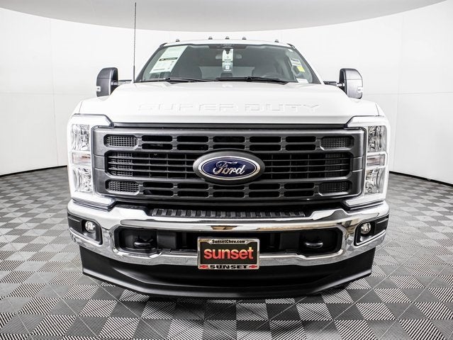 2024 Ford Super Duty F-350 DRW XL