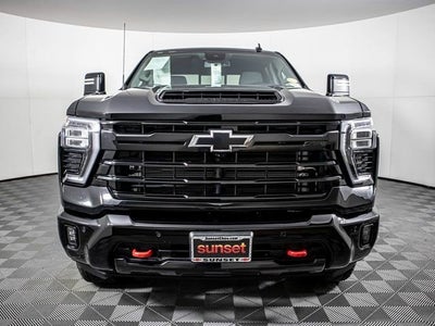 2025 Chevrolet Silverado 3500 HD LTZ
