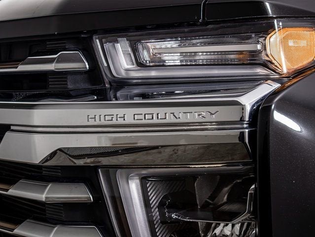 2022 Chevrolet Silverado 3500 HD High Country DRW