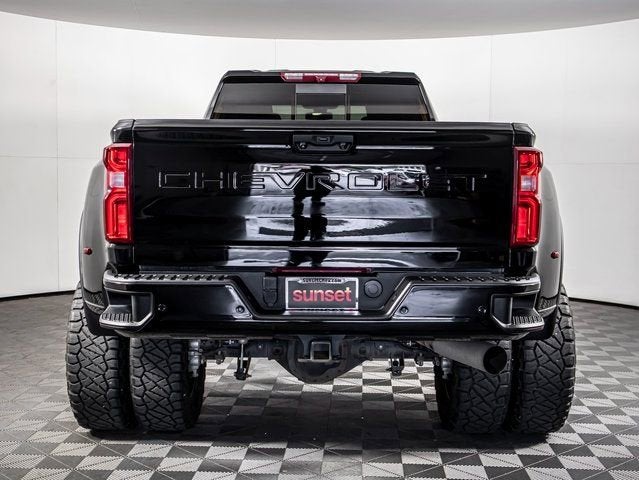 2022 Chevrolet Silverado 3500 HD High Country DRW
