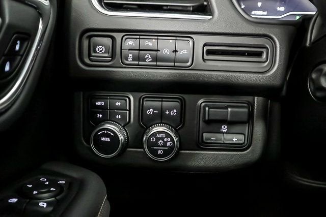 2022 GMC Yukon AT4