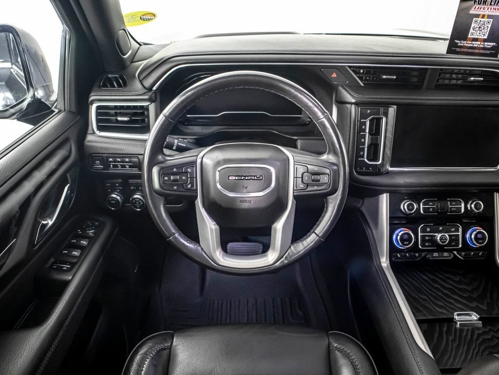 2023 GMC Yukon XL Denali