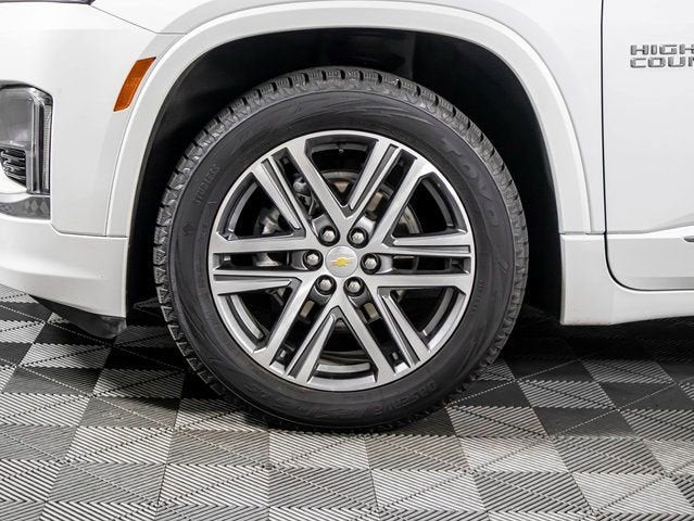 2023 Chevrolet Traverse High Country