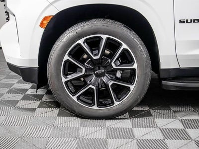 2023 Chevrolet Suburban RST