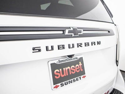 2023 Chevrolet Suburban RST