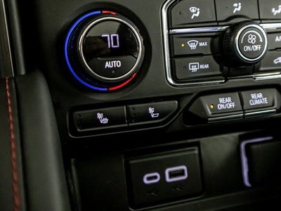 2023 Chevrolet Suburban RST