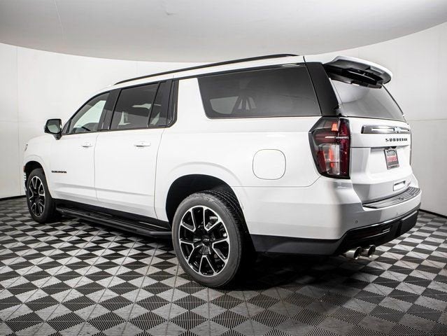 2023 Chevrolet Suburban RST