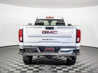 2024 GMC Sierra 2500 HD Pro