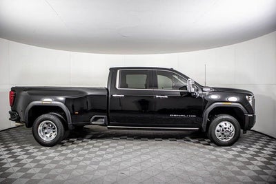 2024 GMC Sierra 3500 HD Denali Ultimate DRW