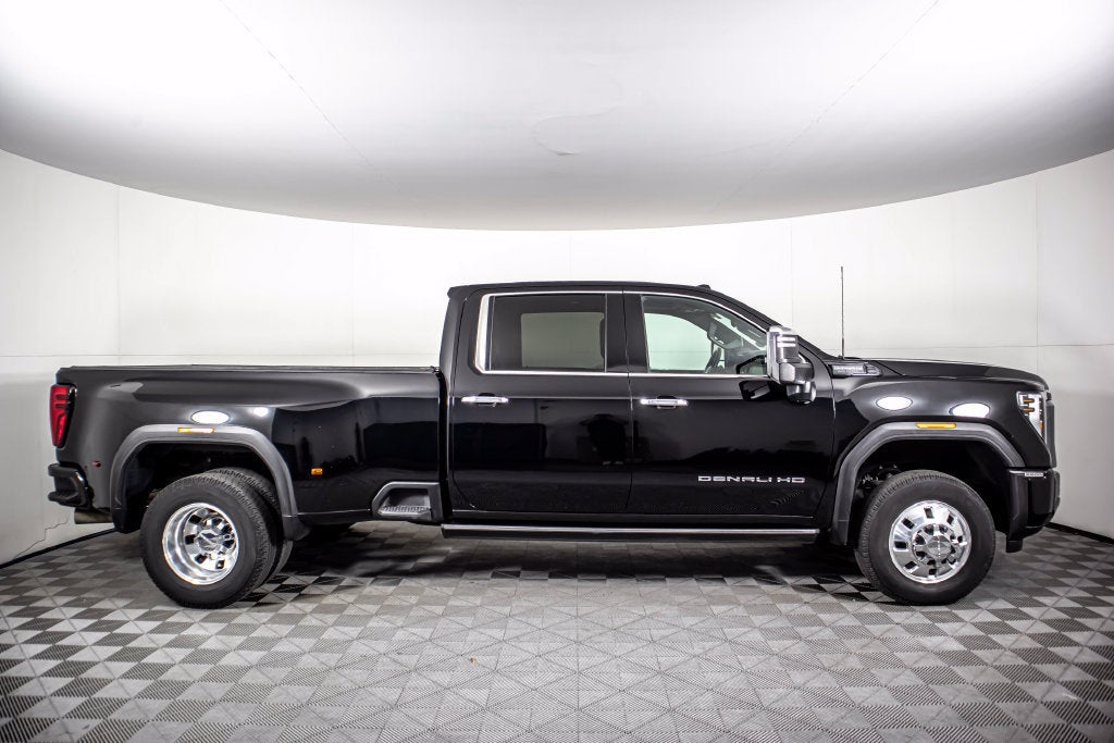 2024 GMC Sierra 3500 HD Denali Ultimate DRW